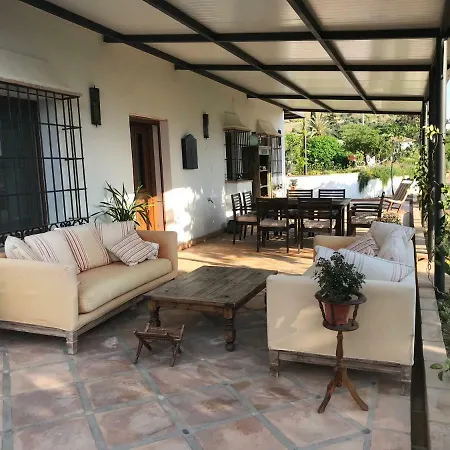 Los Almeces Villa *